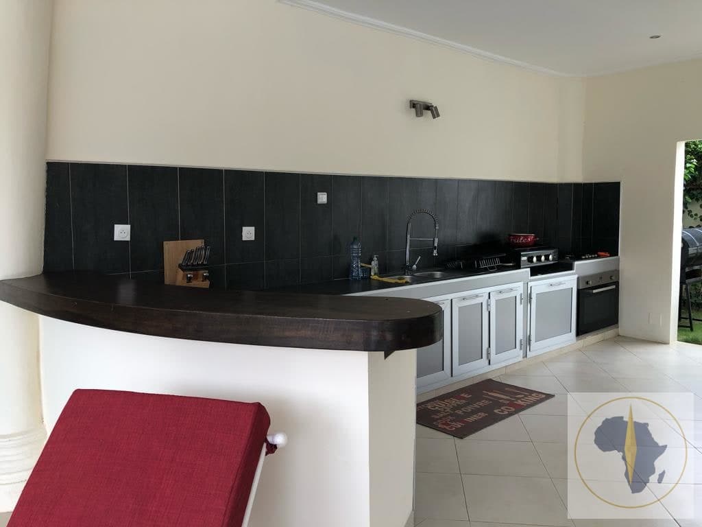 Villa en location saisonnière à Mbour — photo 17