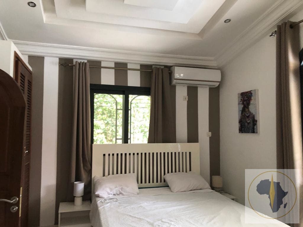 Villa en location saisonnière à Mbour — photo 14