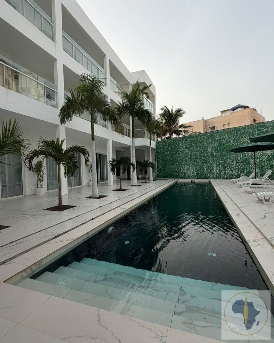 Villa en location saisonnière à Dakar — photo principale