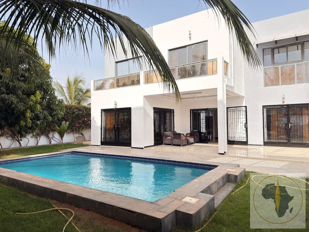 Villa en location saisonnière 4 chambres à Saly
