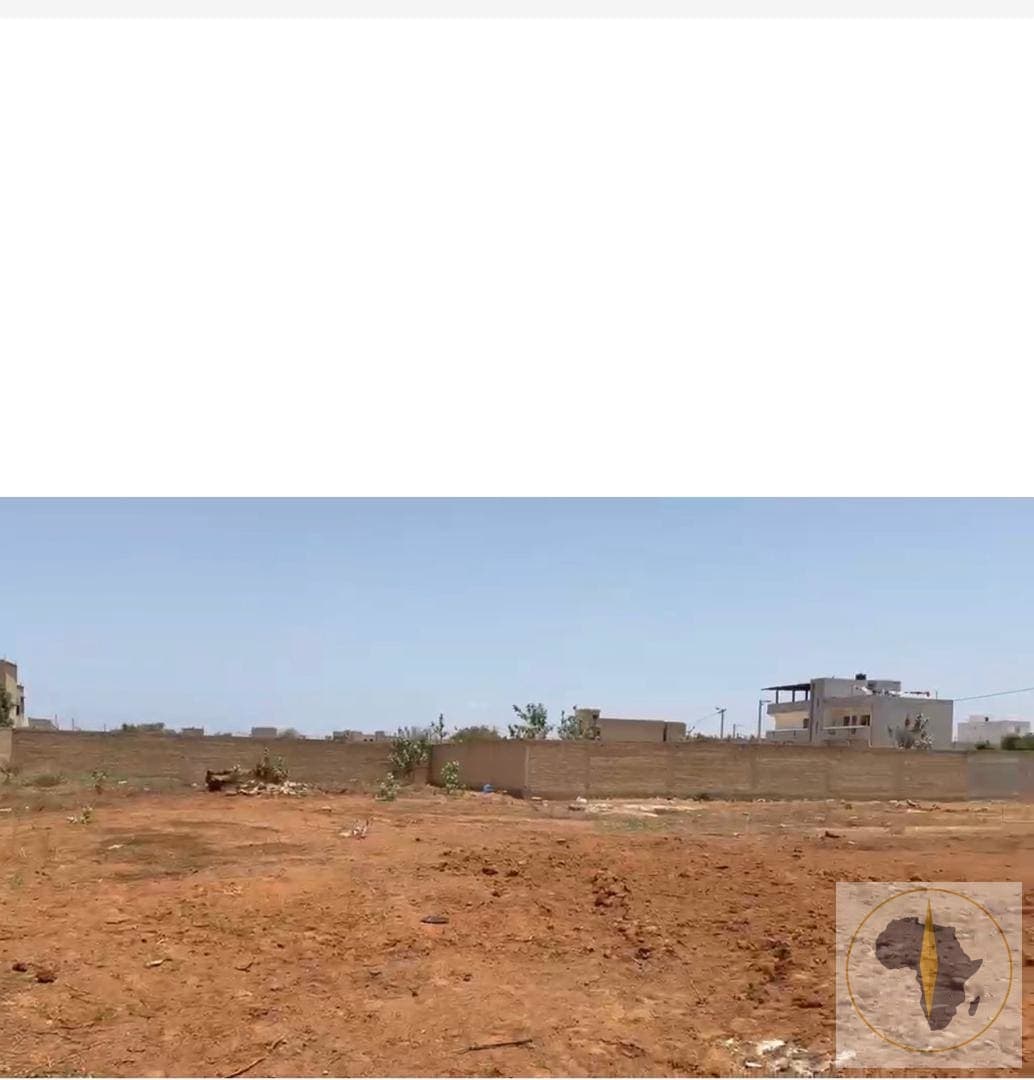 Terrain à louer à Sindia — photo 2