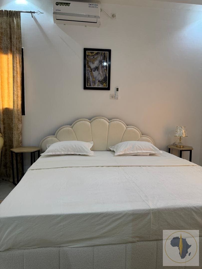 Appartement en location saisonnière à Louga — photo 3
